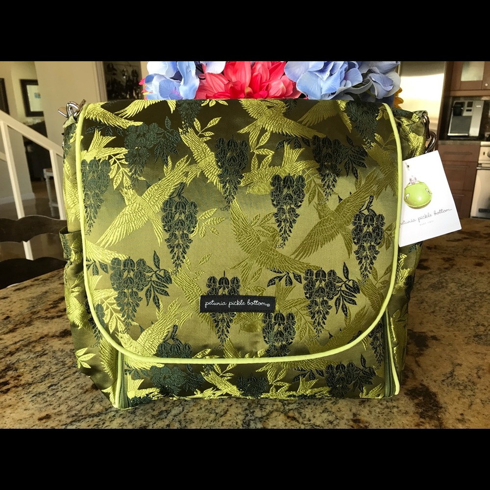PETUNIA PICKLE BOTTOM diaper bag new w tags